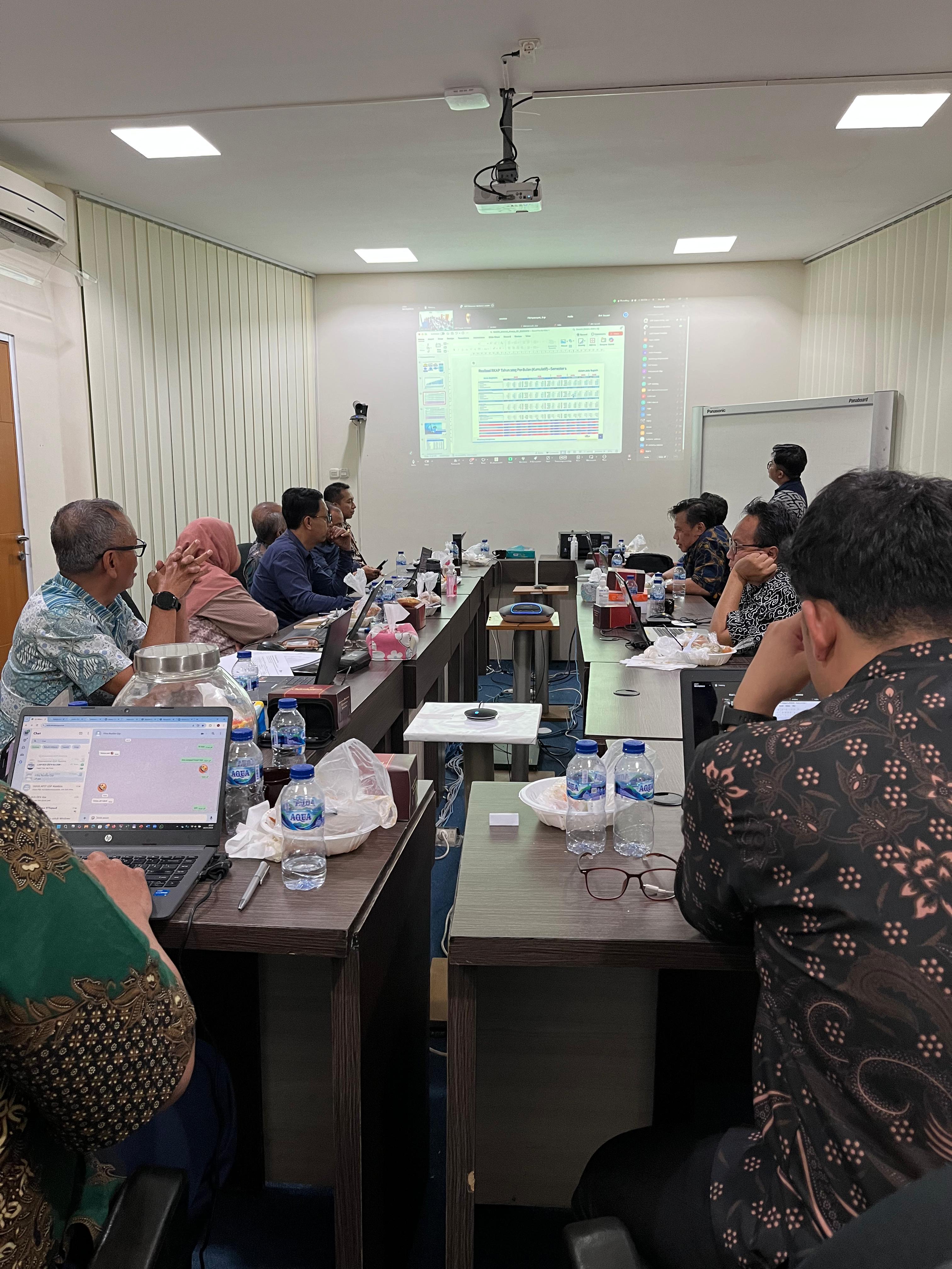 Rapat Kerja Triwulan I PT. Gerbang Sinergi Prima, Rabu 16 April 2025