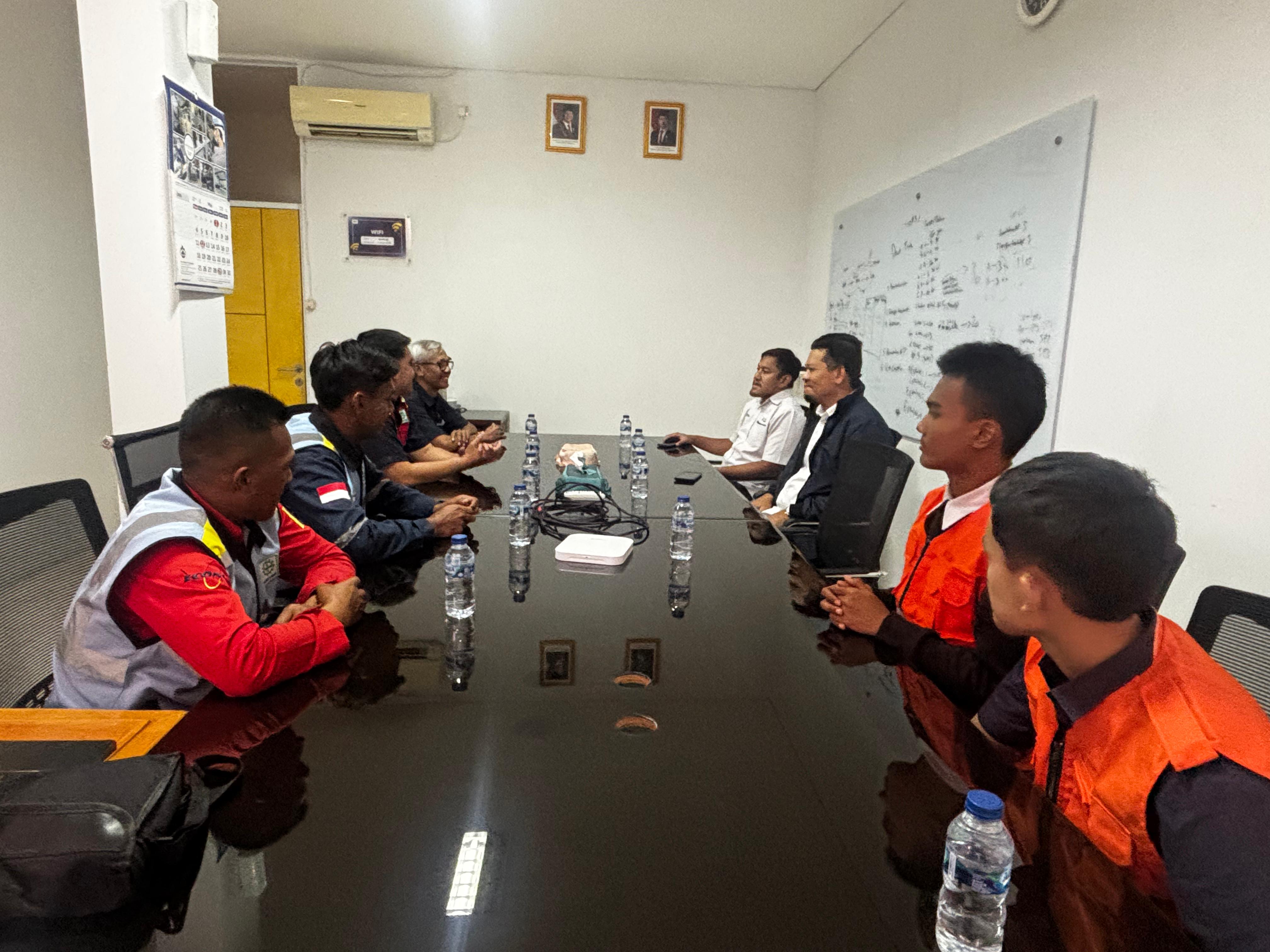 Sidak Management PLN Icon Plus SBU Jawa Barat terkait Project Penataan Data Pelanggan dan Jaringan PLN (PDPJ), Senin 23 Juni 2025